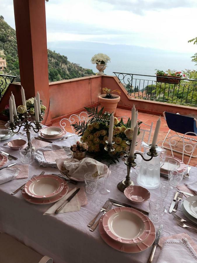Villa Le Petit Paradis ตาออร์มินา ภายนอก รูปภาพ